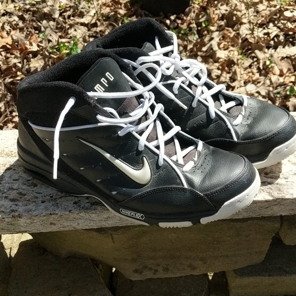 Men's Nike uptempo high top sneakers size 10.5